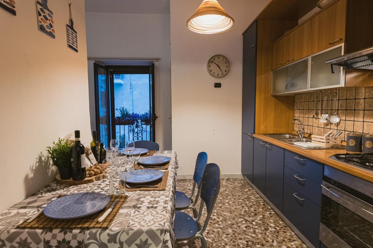 Willa Casa Vacanze Il Mare Tra I Tetti - Relaxing Terrace & Sea View Monopoli Zewnętrze zdjęcie